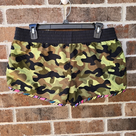OP Camouflage Women's Athletic Shorts with Colorful Trim - Picture 5 of 9